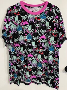 Women’s size large Disney Villains Cuteness Overload Tee Shirt